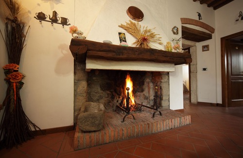 Abbadia San Salvatore House | Tuscany, Amiata Val d'Orcia, Fosso Bianco