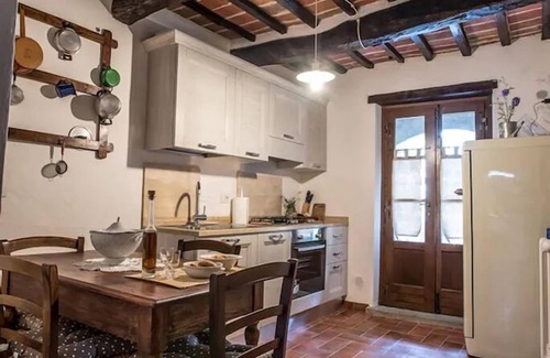 Fratticciola Apartment | Tuscany as it once was