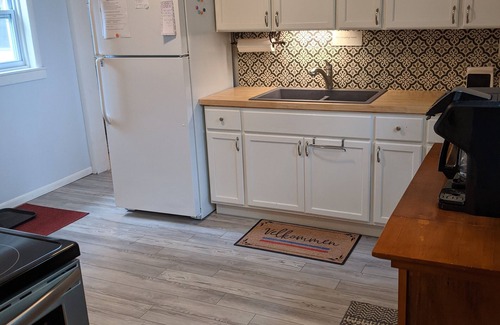 Decorah House | Tusen Takk Decorah