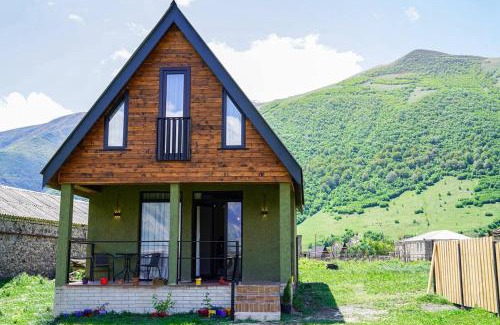 Stepantsminda Villa | Tuta Area Cottage