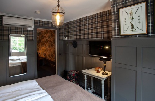 Fiskebackskil Hotel | Tweed Hotell Skaftö
