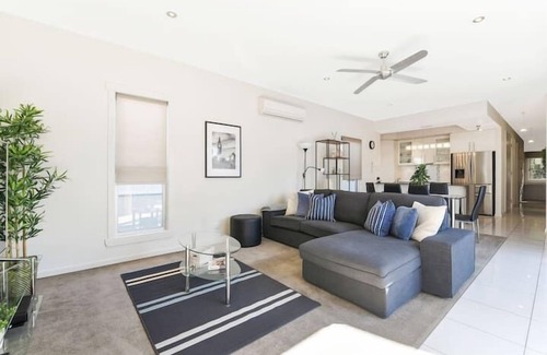 Maroochydore House | TWELVE at 12 Private Central Maroochydore