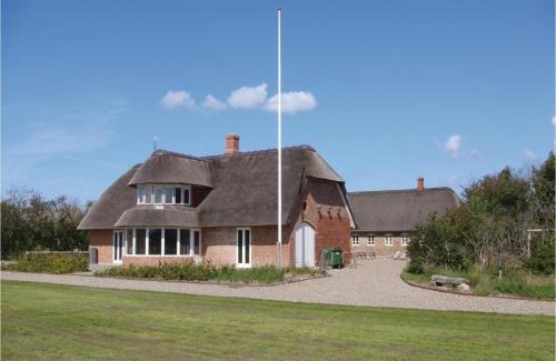 Nørre Fjand House | Twelve-Bedroom Accommodation In Ulfborg