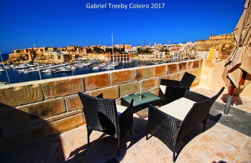 Birgu Apartment | Twenty Antika