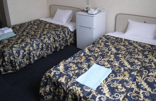 Ogaki House | Twin B Japanese and Western buffet style breakfas / Ogaki Gifu