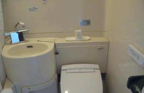 Ogaki House | Twin B Japanese and Western buffet style breakfas / Ogaki Gifu