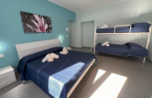 Paola Apartment | Twin Blue