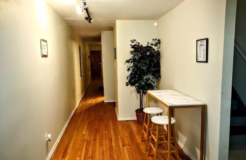 Midtown-Edmondson House | Twin Bunk-Style Bedroom close to downtown