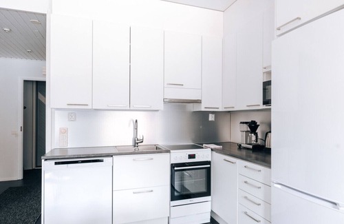 Sirkka Apartment | Twin Haven – Modern 2-Unit Retreat up to 16 people