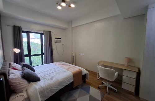 Laurel Apartment | TWIN LAKES TAGAYTAY BELVEDERE condo apartment with Over-looking