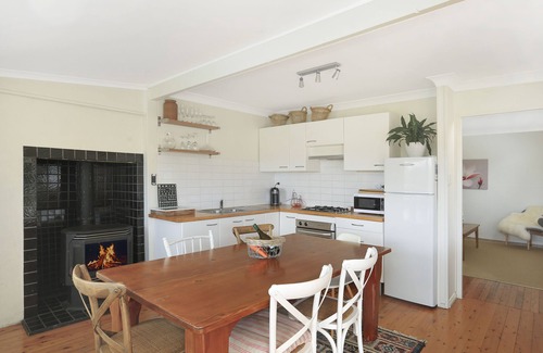 Fitzroy Falls Cottage | Twin Oaks Cottage - Fitzroy Falls