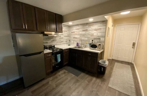 Syracuse Apartment | Twin Oaks Extended Stay Studio - 2817 Apt 7