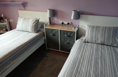 Prescot House | Twin room in Prescot Homestay