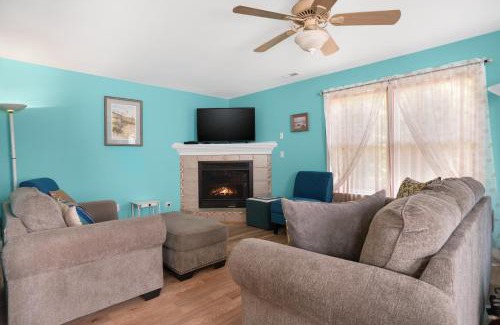Cape Charles House | Twins at Bay - Modern luxuries in town!