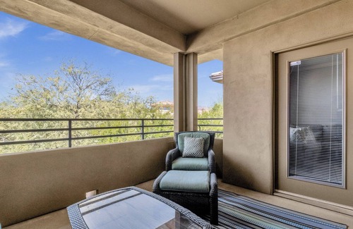 North Scottsdale Condo | TWO 2 bdrm condos in Grayhawk, resort pool & mountain views ground or top floor