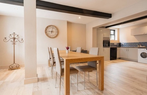 Tarvin House | Two adjacent houses in Tarvin Nr Chester - For 26