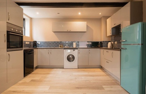 Tarvin House | Two adjacent houses in Tarvin Nr Chester - For 26