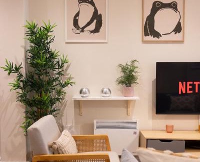 London City Centre Apartment | Two-Bed City Centre flat 100m from Trafalgar sqr