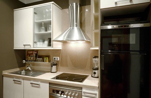 Ciutat Vella Apartment | Two Bedroom Apartment Carrer Pelai - You Stylish