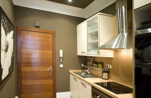 Ciutat Vella Apartment | Two Bedroom Apartment Carrer Pelai - You Stylish