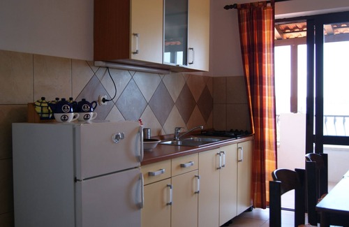 Zavala Apartment | Two bedroom apartment near beach Zavala, Hvar (A-553-b)