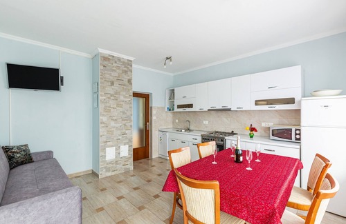Brsec Apartment | Two bedroom apartment with terrace and sea view Brseč, Opatija (A-7796-b)