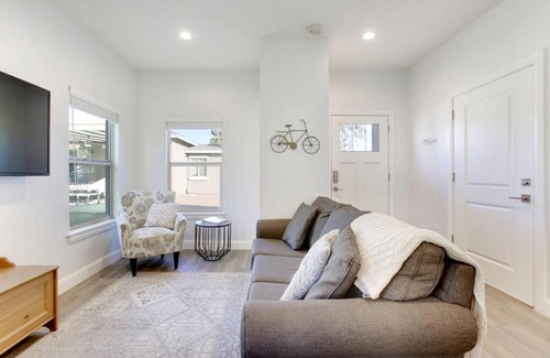 Gilbert House | Two Bedroom guest house in Gilbert