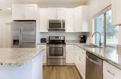 Gilbert House | Two Bedroom guest house in Gilbert