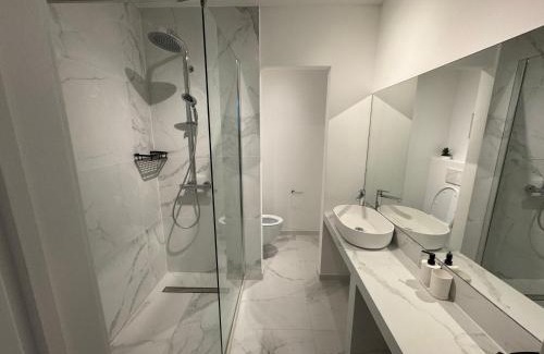 University District Apartment | Two bedroom loft in the city center by the Meir