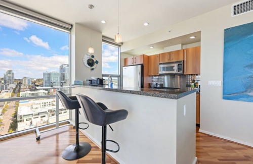 East Village Condo | Two bedroom Penthouse with beautiful views of Downtown and San Diego Bay