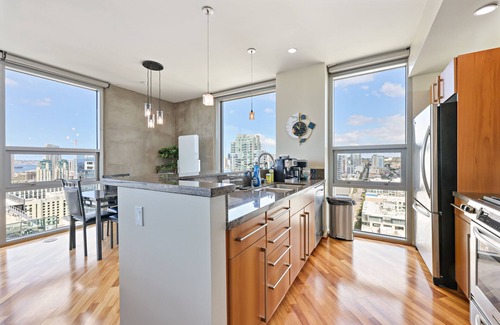 East Village Condo | Two bedroom Penthouse with beautiful views of Downtown and San Diego Bay