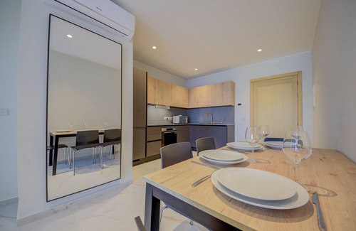 St. Andrew's Apartment | Two Bedroom - Suite