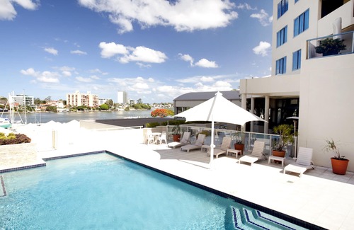 Kangaroo Point Apartment | Two Bedroom Unit on The River