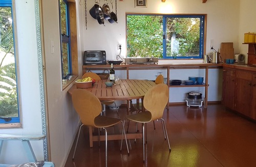 Tuateawa Cabin | ~ TWO IN THE BUSH ~