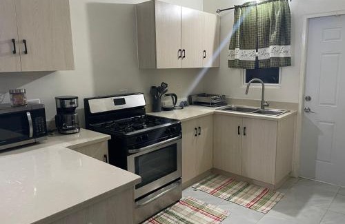 Discovery Bay House | TWO KING BEDS NEAR PUERTO SECO BEACH