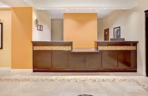 La Porte Hotel | Two Queen Beds Room, Scottish Inns, Located on Route 146, Ample Free Parking