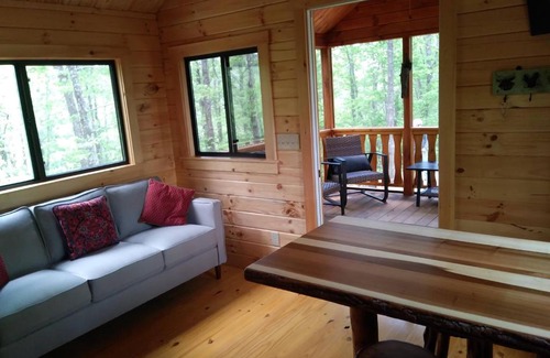 Brevard House | Two Rivers Cabins - The Mountaintop