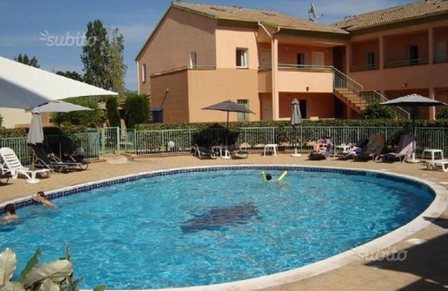 Bravone Condo | Two-room apartment in a charming residence with swimming pool and wi-fi a few steps from the sea