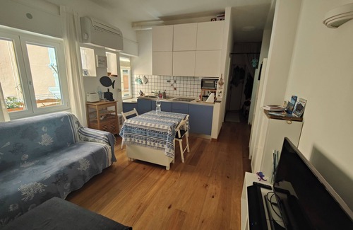 Rapallo Apartment | Two-room apartment in the historical center