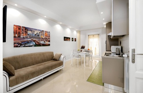 Rione XVI Ludovisi House | Two room apartment in the center of Rome