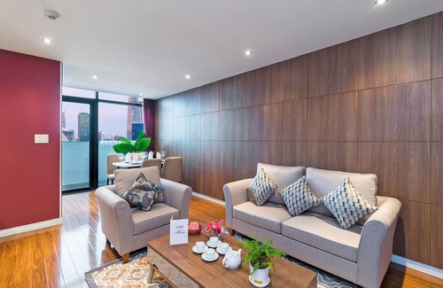 Nguyen Thai Binh Apartment | Two storey Penthouse with cozy-painted colour