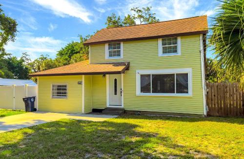 Palmetto House | Two-Story Beach Cottage