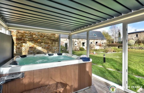 Botsorhel House | Ty ar dreuz, domain of Lesleac'h