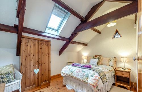 Gowerton House | Ty Berllan - Oab