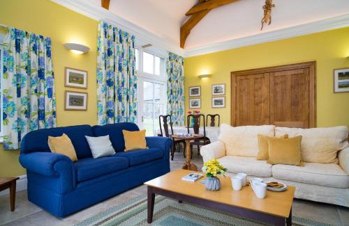 Tregaron House | Ty Cellin Tregaron