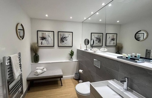 Penarth Apartment | Ty Mor Studio Apartment Penarth