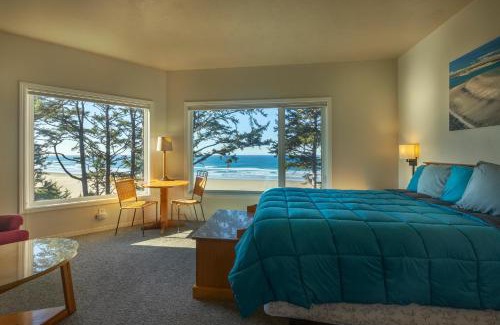 Agate Beach Bed & Breakfast | Tyee Lodge Bed And Breakfast
