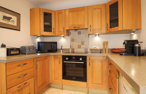 Trotton Cottage | TYGALLS FARM, romantic, with open fire in Rogate