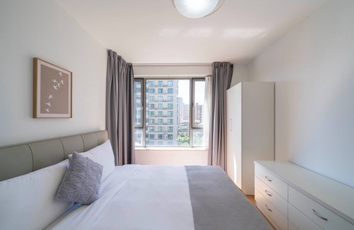 Xujiahui Bed & Breakfast | Tyms 1BR 1BA Apt Xujiahui Metro