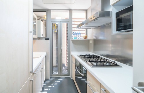 Xujiahui Bed & Breakfast | Tyms Cozy 2BR 1BA Apt Xuhui Metro